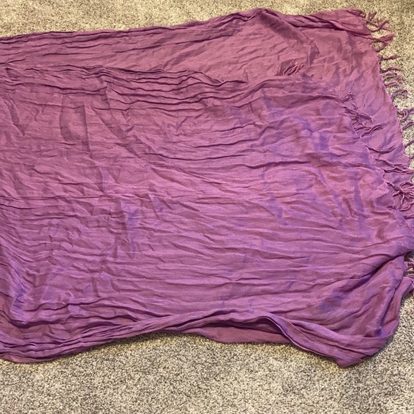 🖐 5 for $15 Large Purple Scarf - Picture 2 of 5